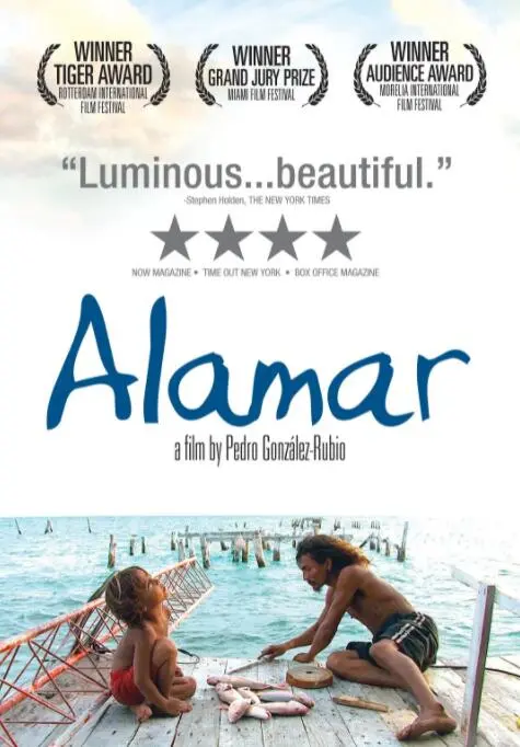 《拥抱大海》：蓝色星球的壮丽史诗，正义与邪恶的较量，守护海洋的梦想